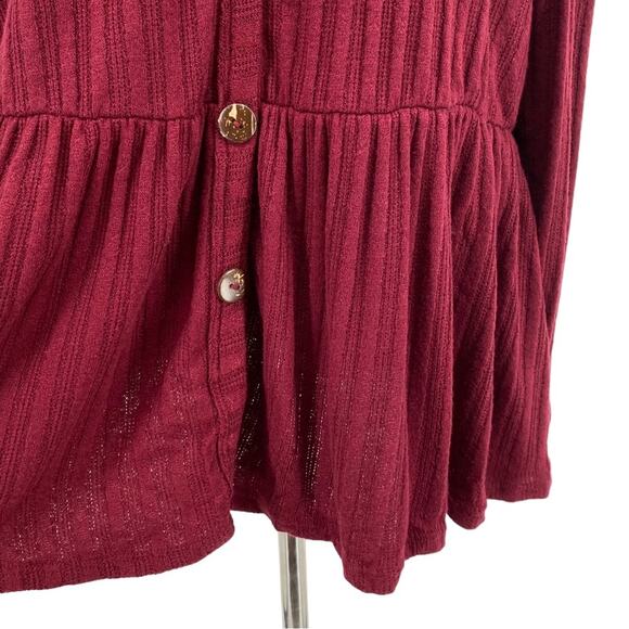 CURVY SENSE NWT Ribbed Long Sleeve Peplum Blouse Top Red Size 1X Button Detail - Picture 4 of 8